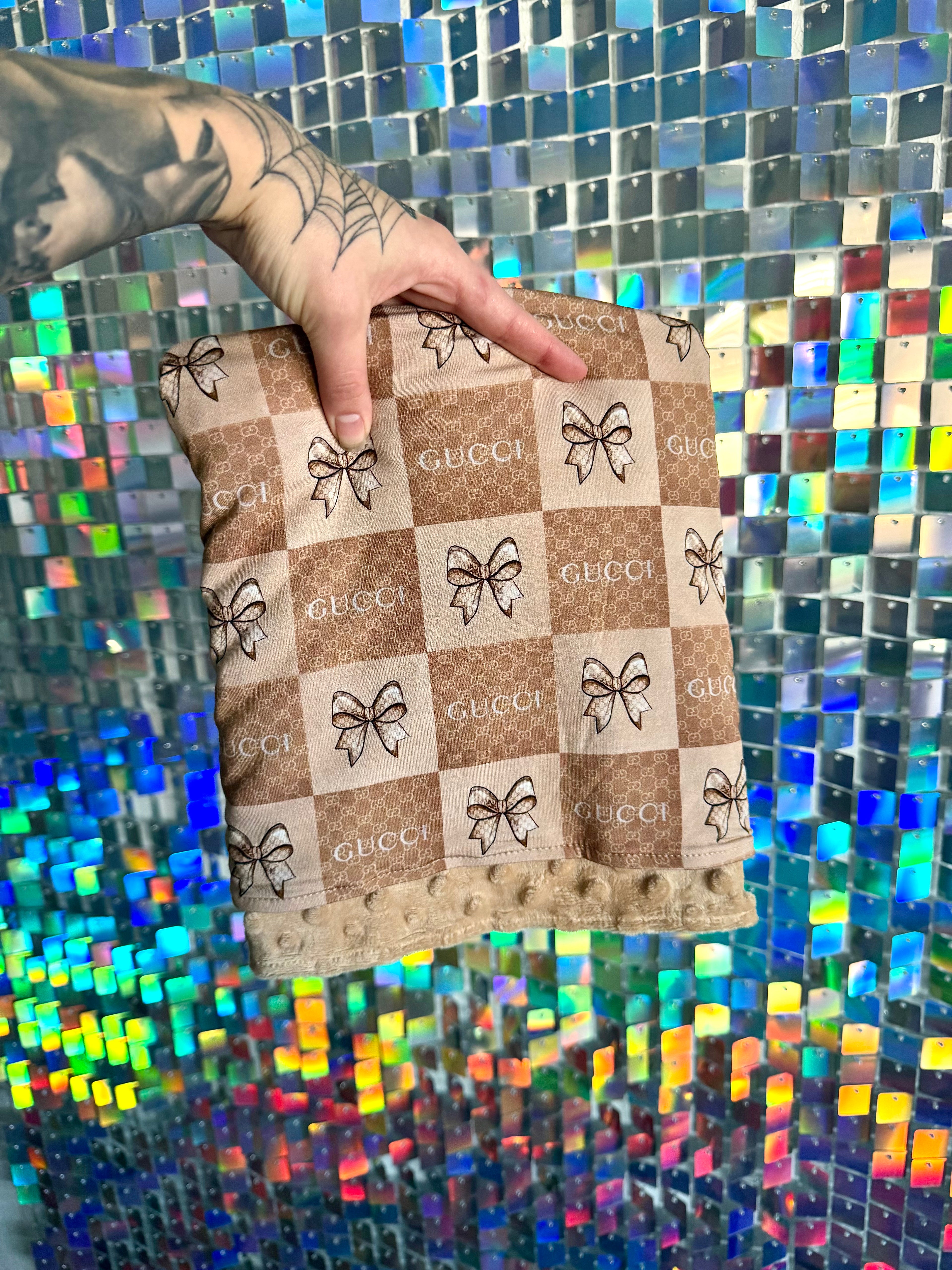 Gucci Bow Bamboo Blanket