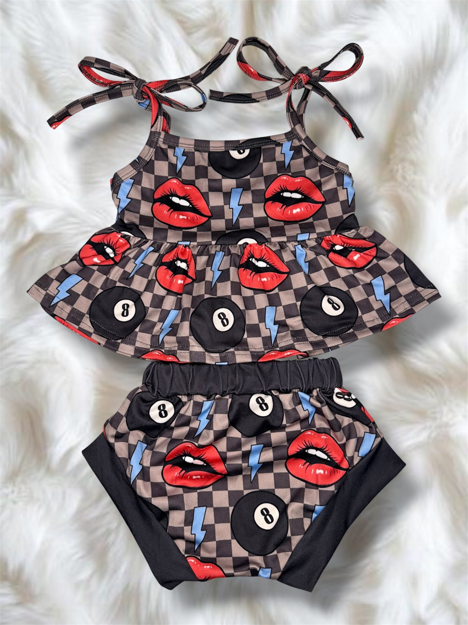 Edgy Eightball Set